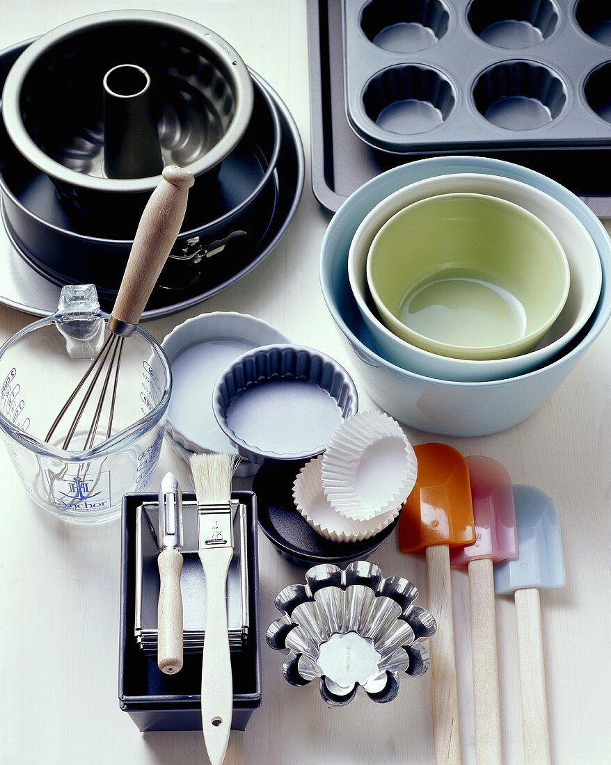 Various baking tins and baking utensils