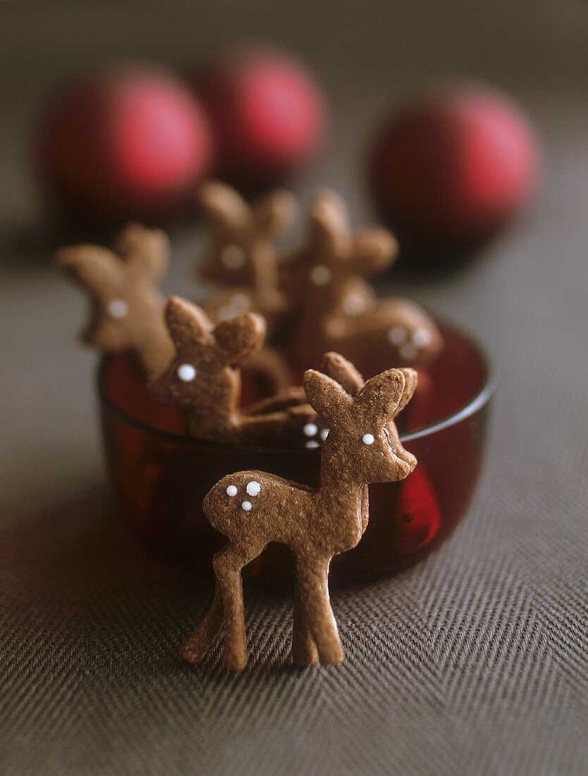 Chocolate deer (Filled chocolate biscuits)