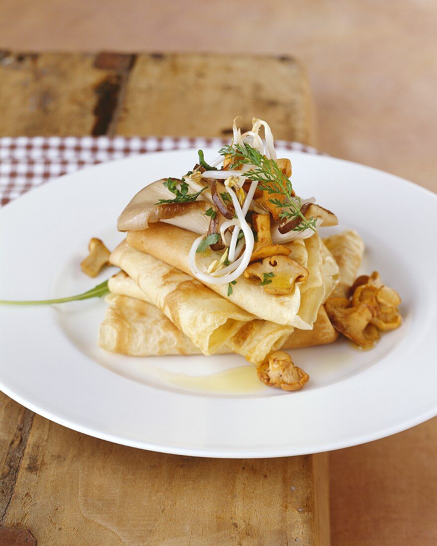 Crêpes with mushrooms and sprouts