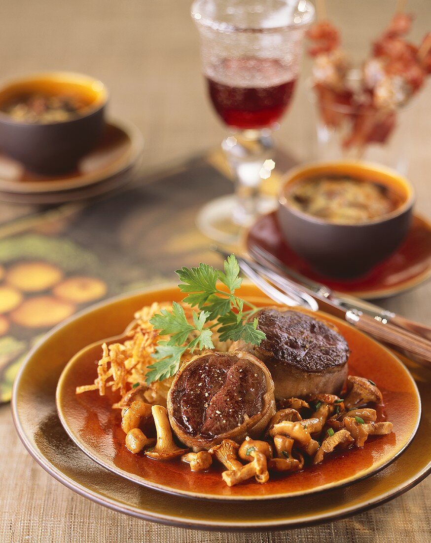 Tournedos von der Ente mit Pfifferlingen