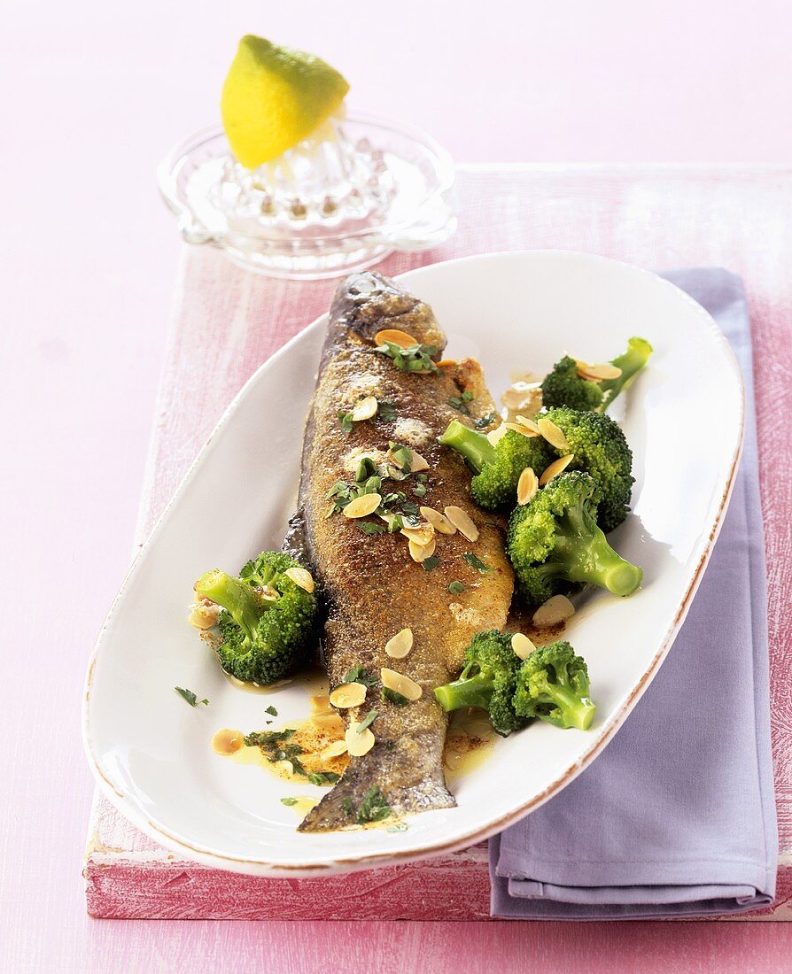 Fried trout with broccoli