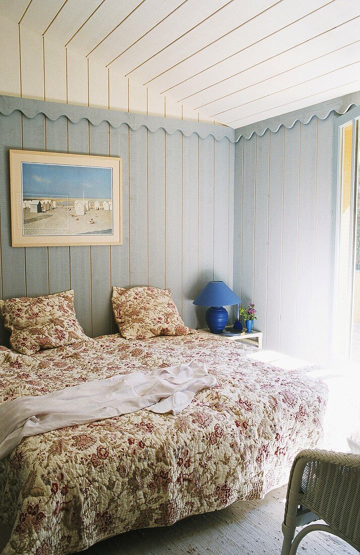 A bedroom