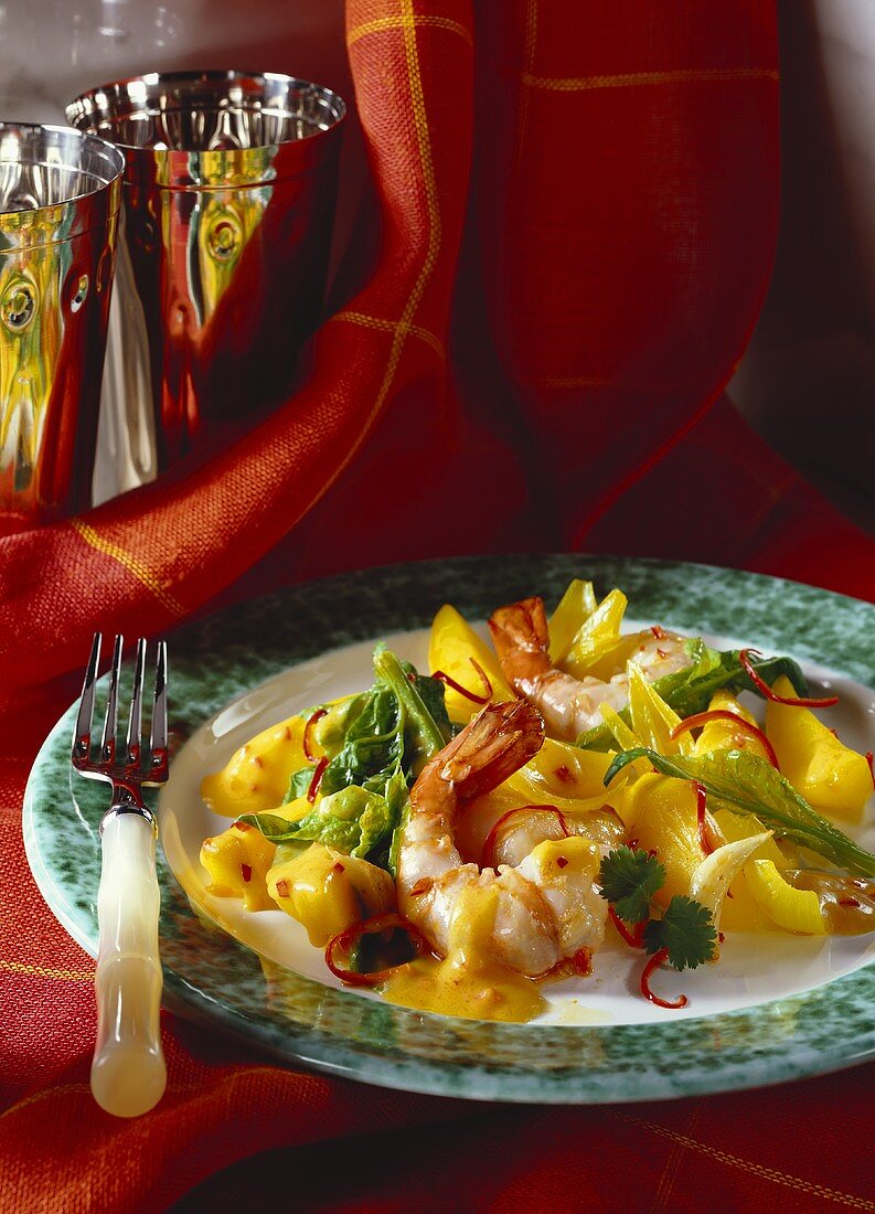 Prawns with fruity curry sauce