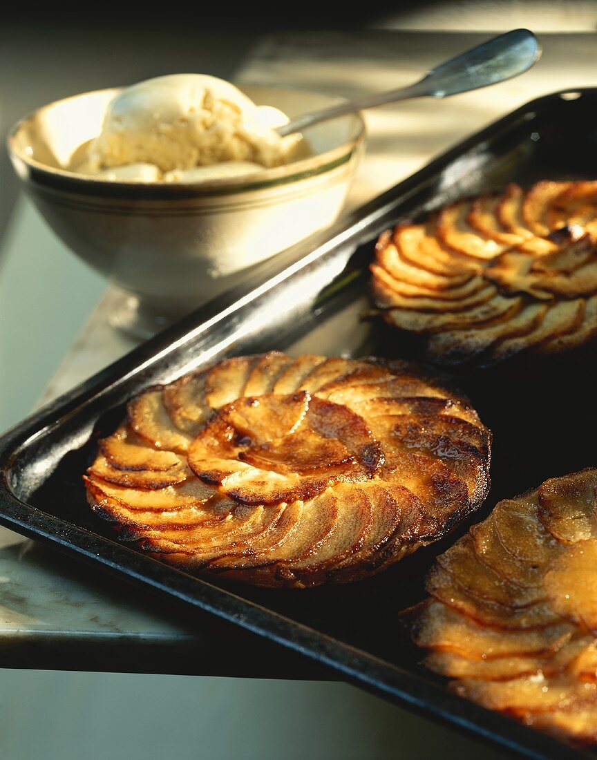 Apple tarts with vanilla ice cream