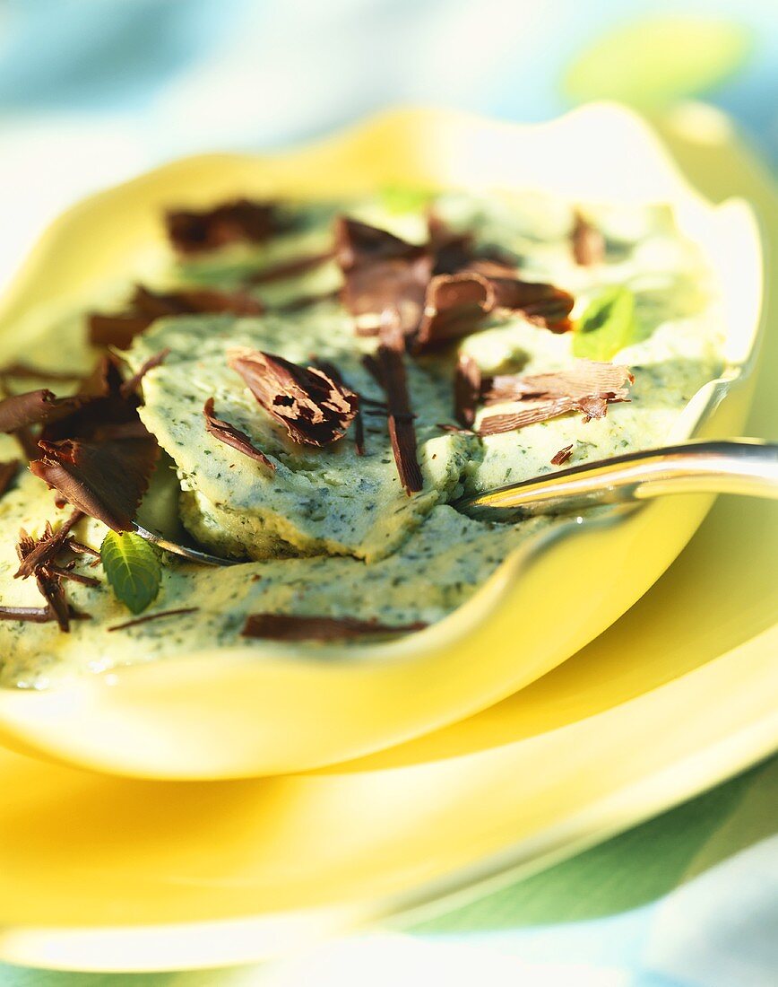 Pistachio and mint sorbet with chocolate shavings
