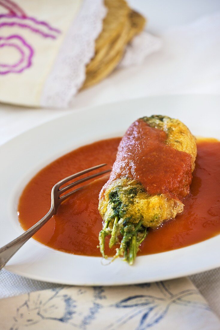 Deep-fried huauzontle with tomato sauce (Mexico)