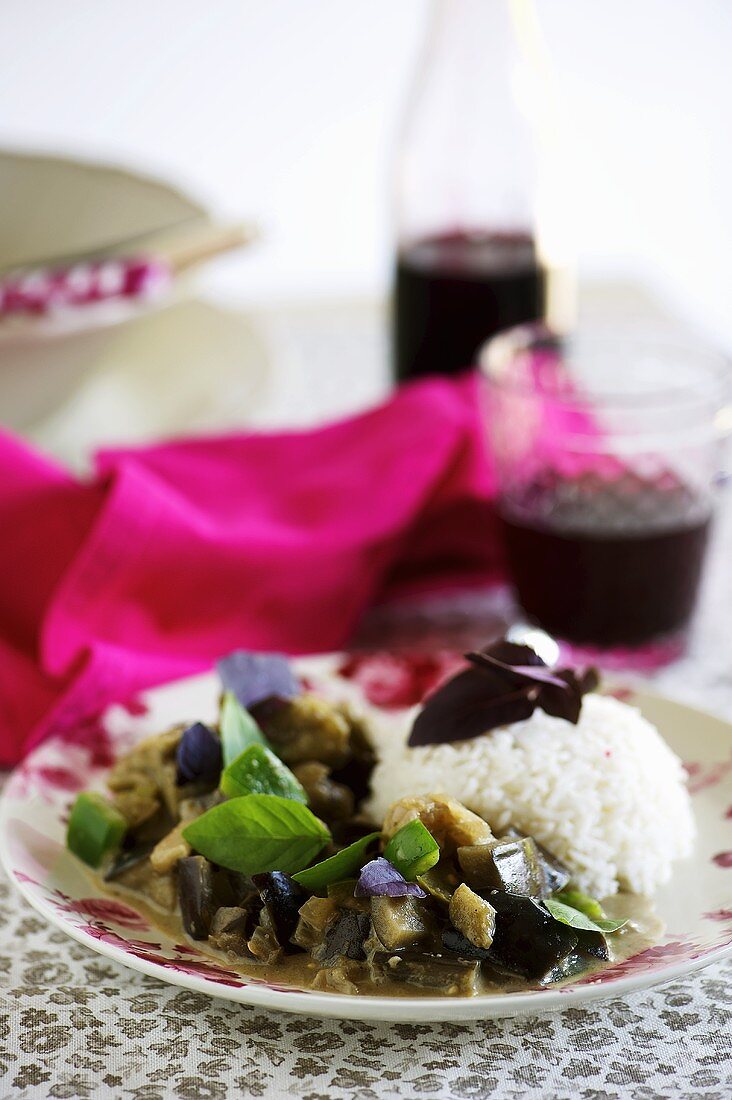 Aubergine curry with rice