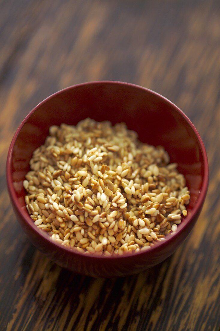 A bowl of toasted sesame seeds