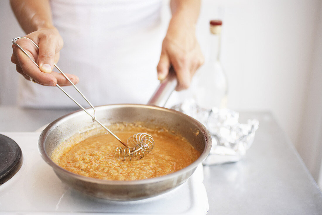 Quick sauce made from roasting juices reduced while stirring