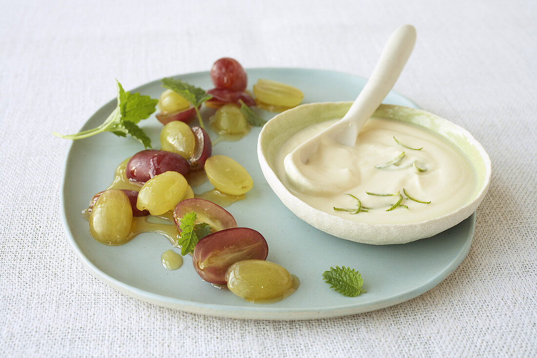 Lime yoghurt cream with caramelised grapes