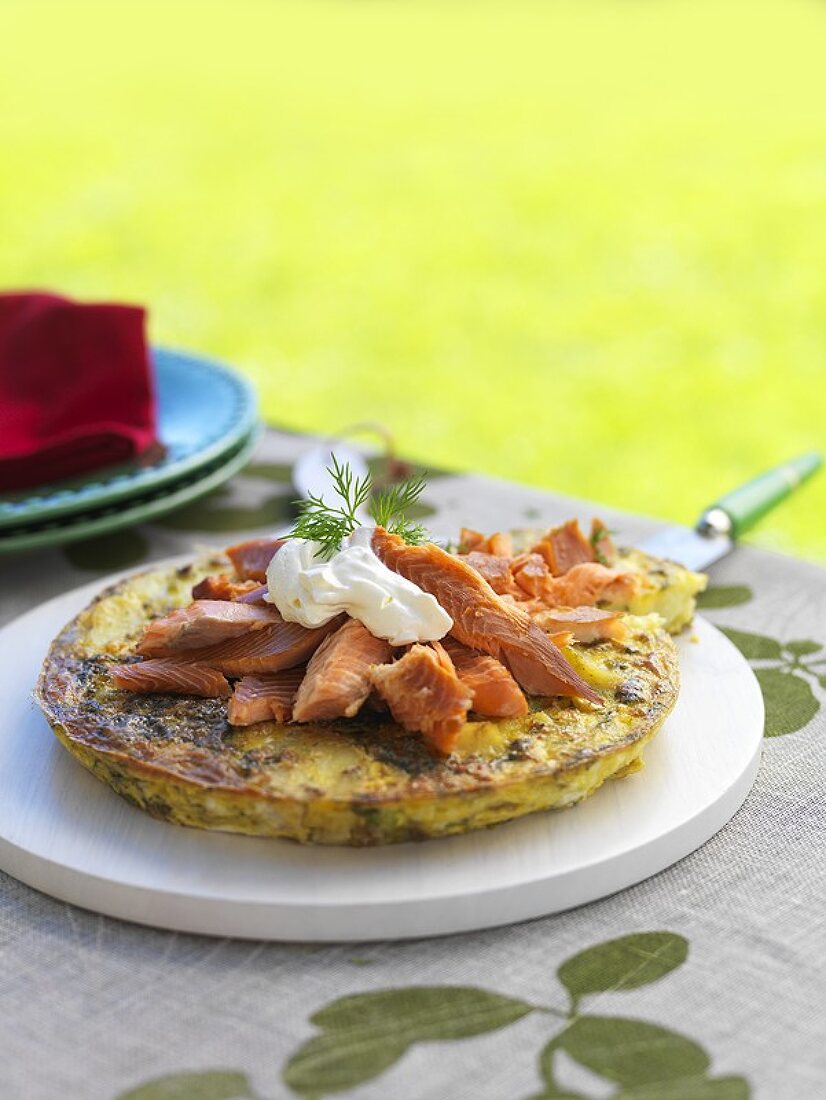 Potato frittata with smoked fish out of doors