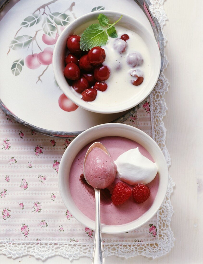 Cherries with zabaglione and red wine cream