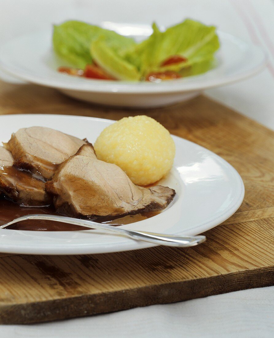 Leg of kid with Franconian dumplings