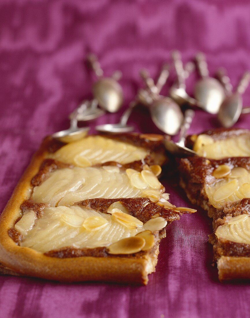Chocolate tarte Bourdaloue (pear and almond tart)