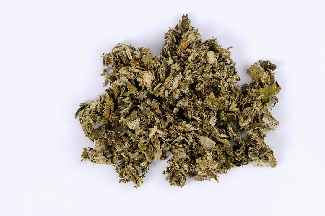 Dried Chinese mugwort (Artemisia argyi)