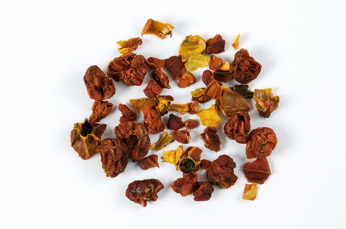 Dried gardenia fruits