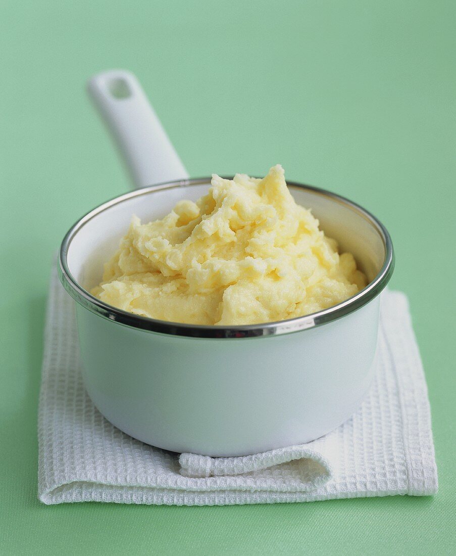 A pan of mashed potato