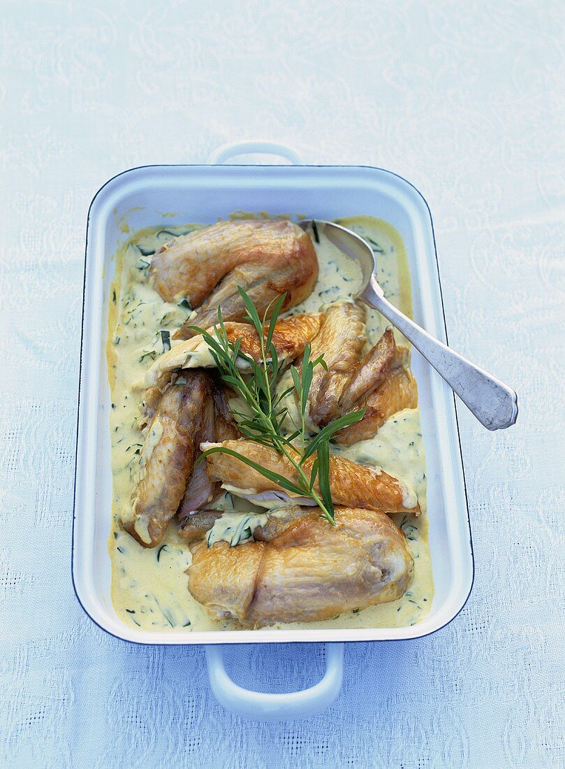 Hähnchen in Kräuter-Sahnesauce