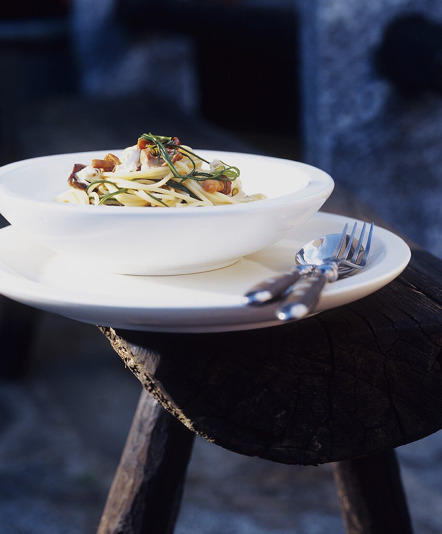 Spaghetti mit Kapuzinerbart, Ziegenfrischkäse und Shiitake