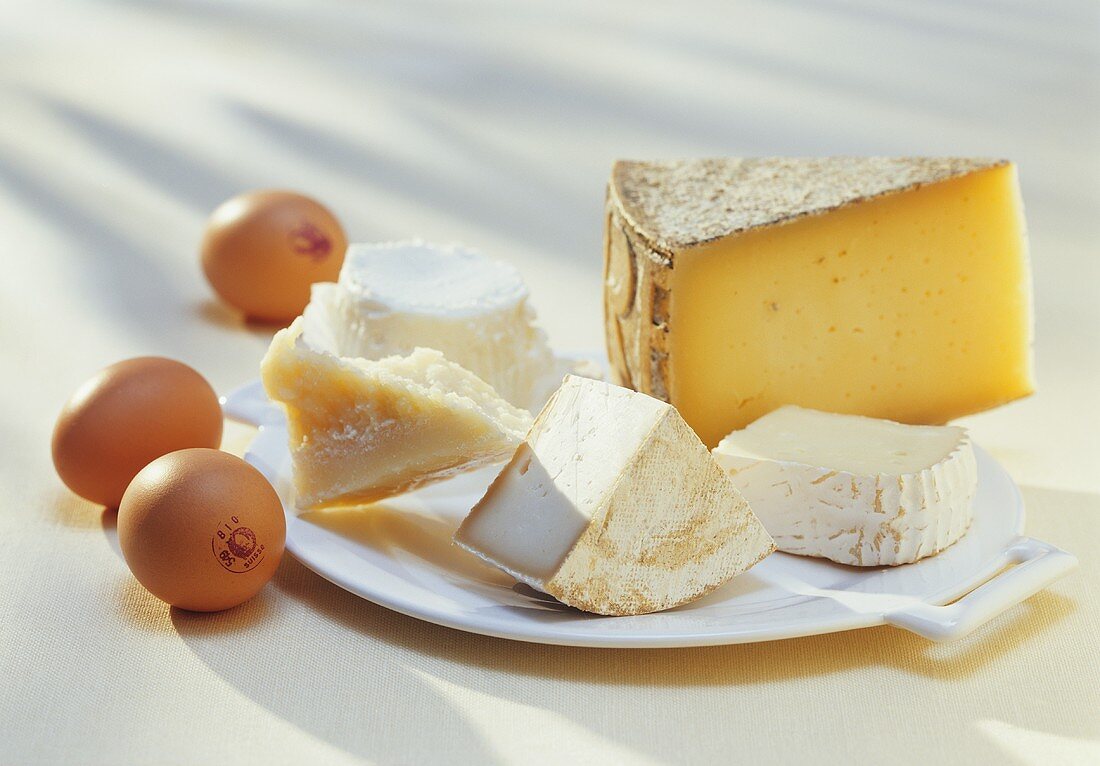 Organic cheese and eggs from Switzerland