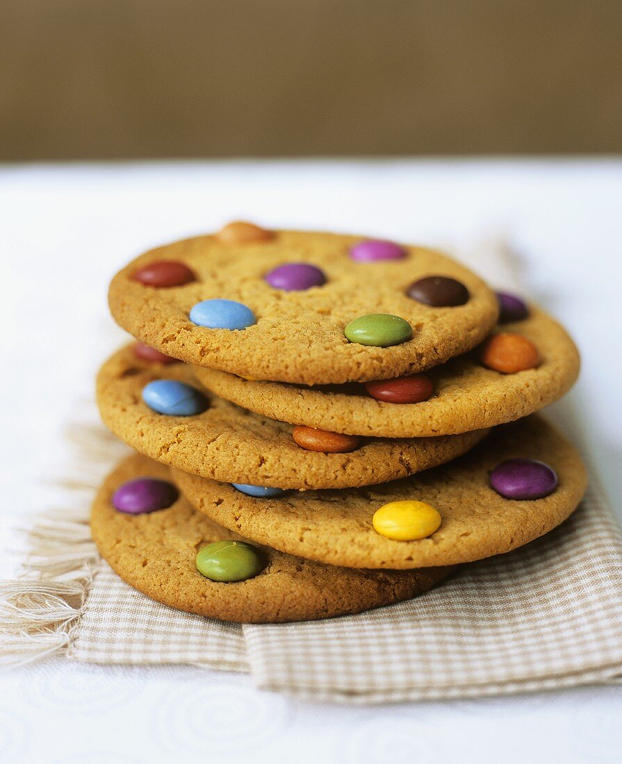 Cookies with coloured chocolate beans