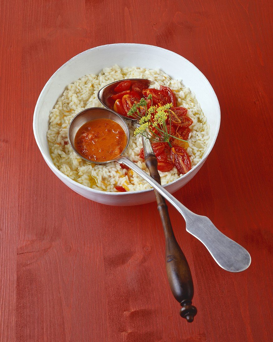 Orangen-Risotto mit Tomaten