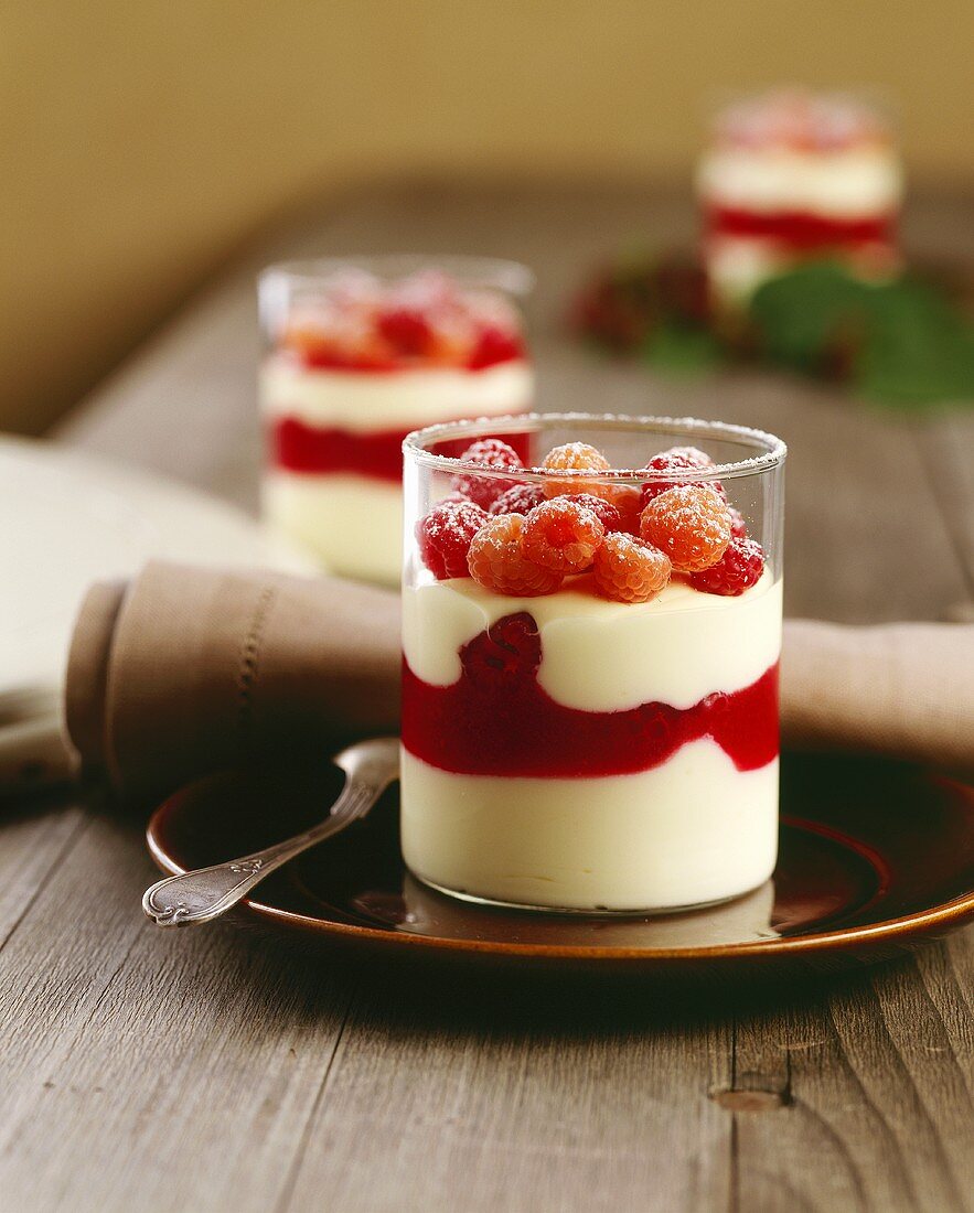 White chocolate mousse with raspberries