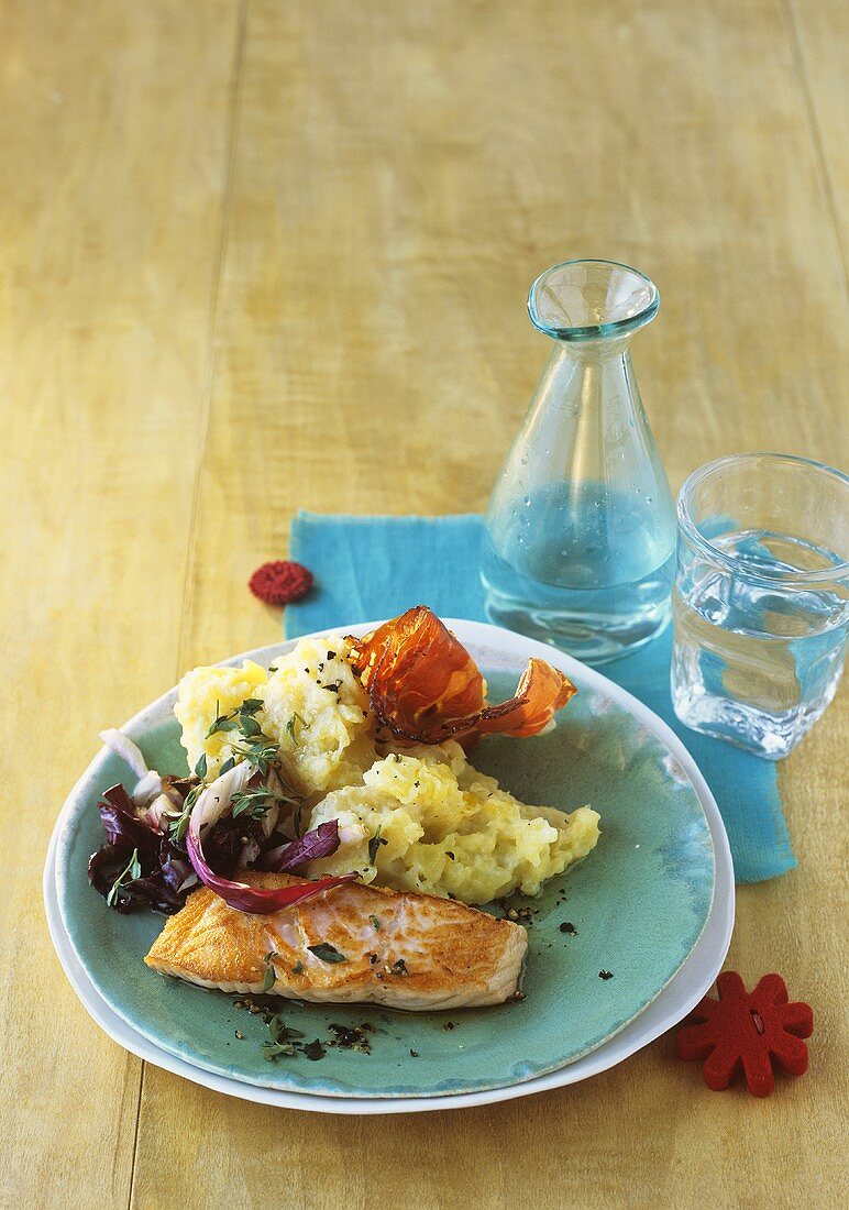 Fried salmon with radicchio and potato & apple mash