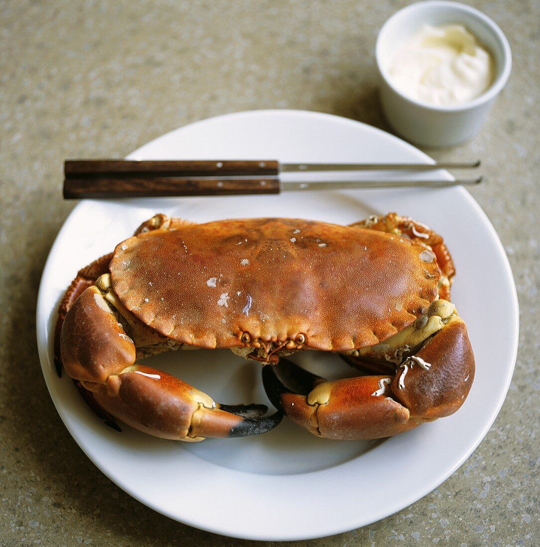 Steamed crab with mayonnaise