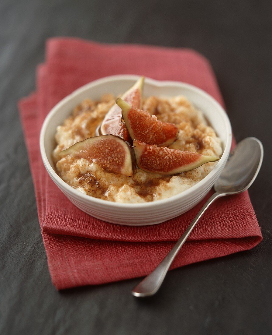 Rice pudding with honeyed figs