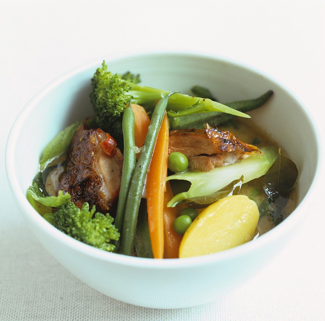 Vegetable soup with duck