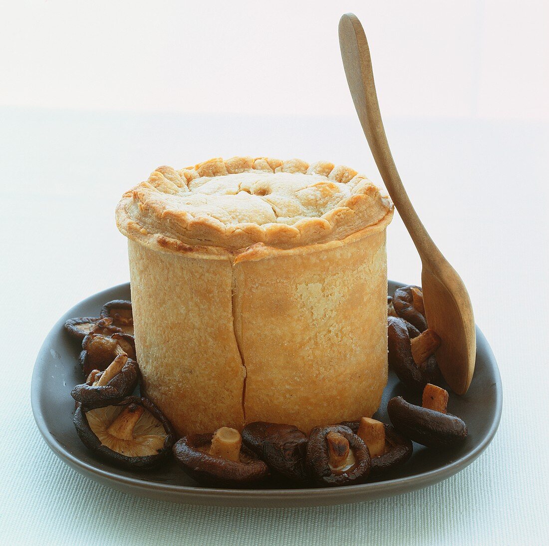Mini mushroom pie