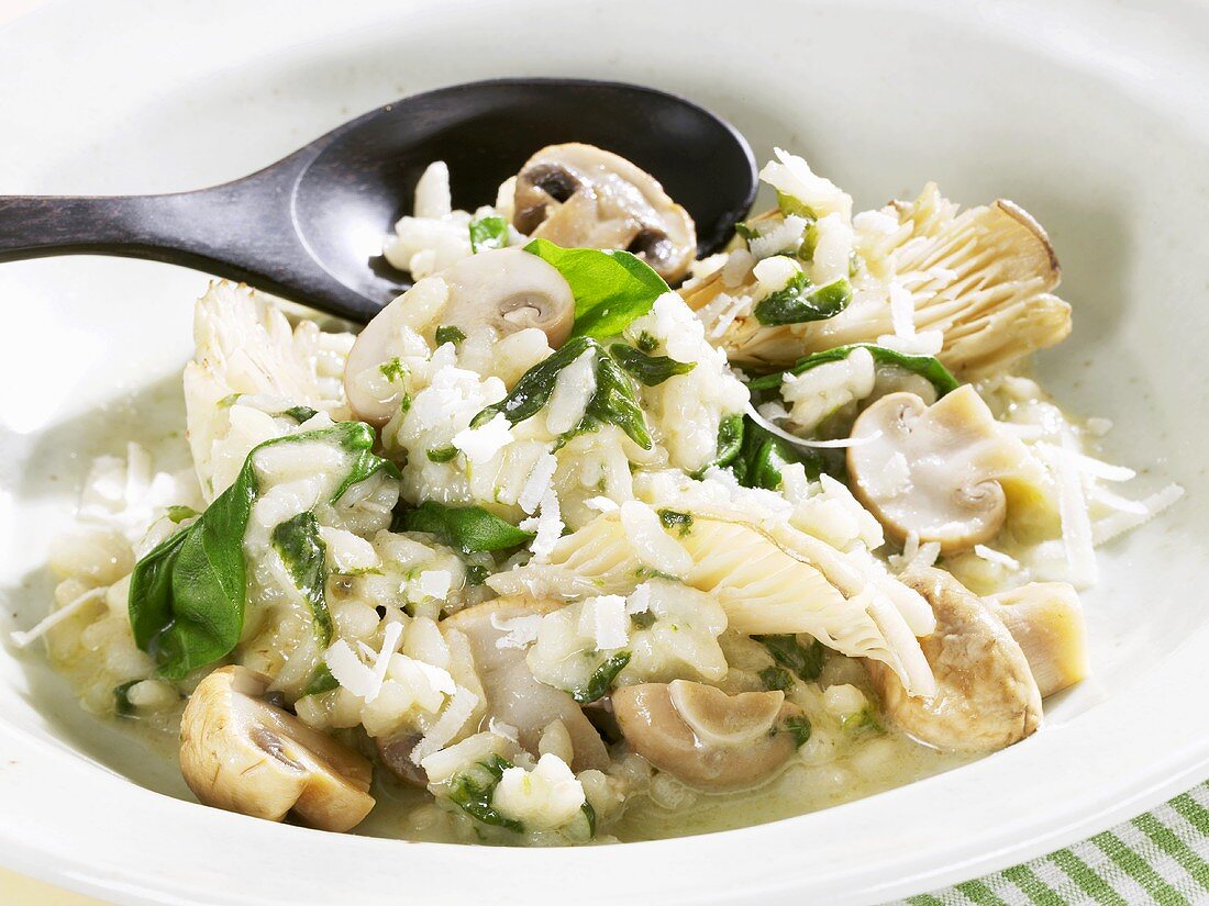 Mushroom and spinach risotto