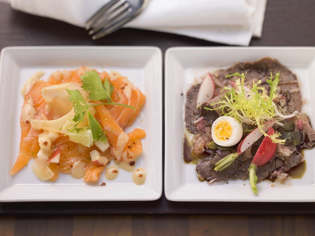 Rindfleischsalat mit Kürbiskernen und Lachscarpaccio