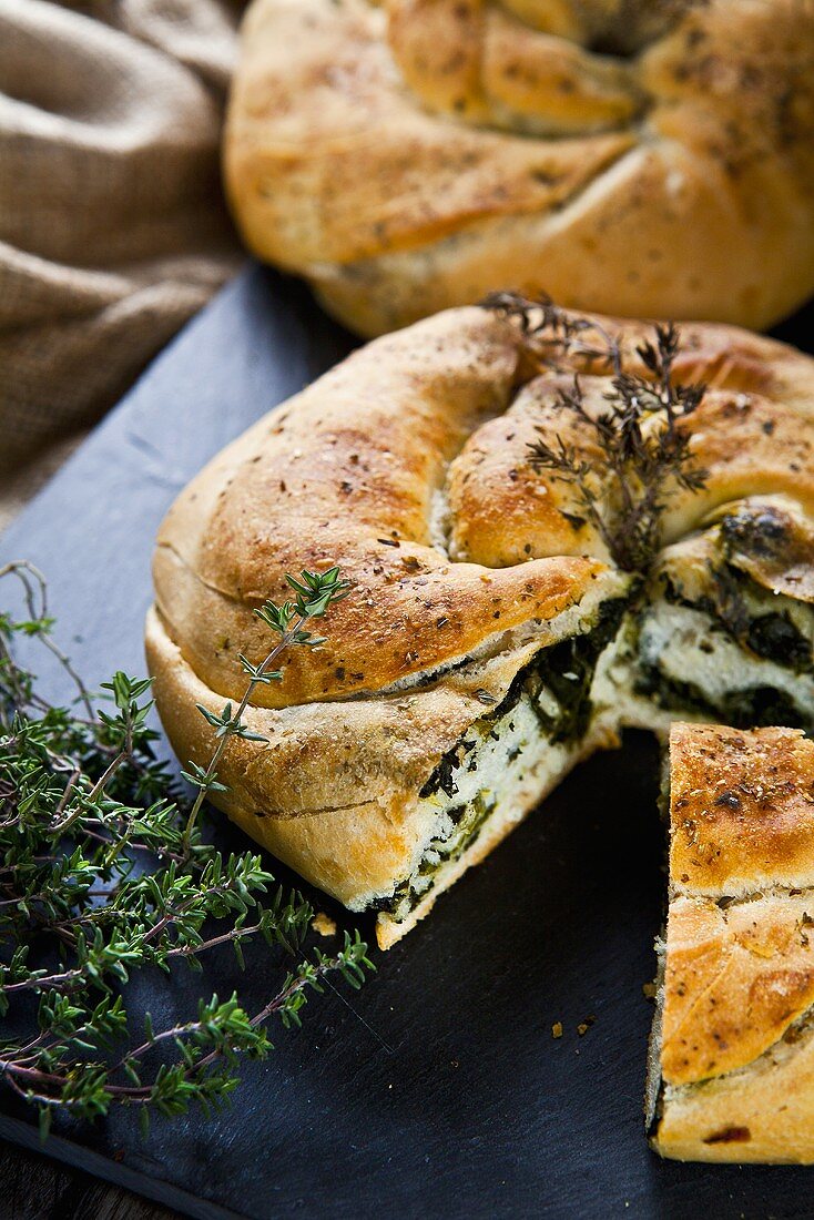 Herb bread with spinach