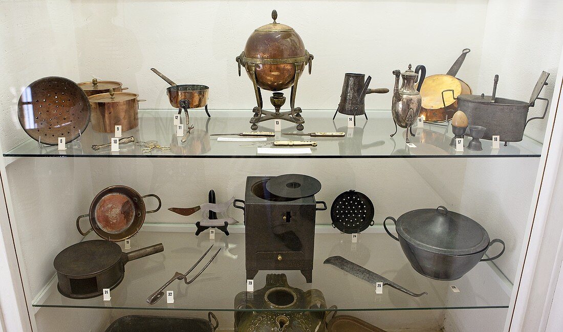 Antique kichten devices in a museum (Siorac, Perigord, France)