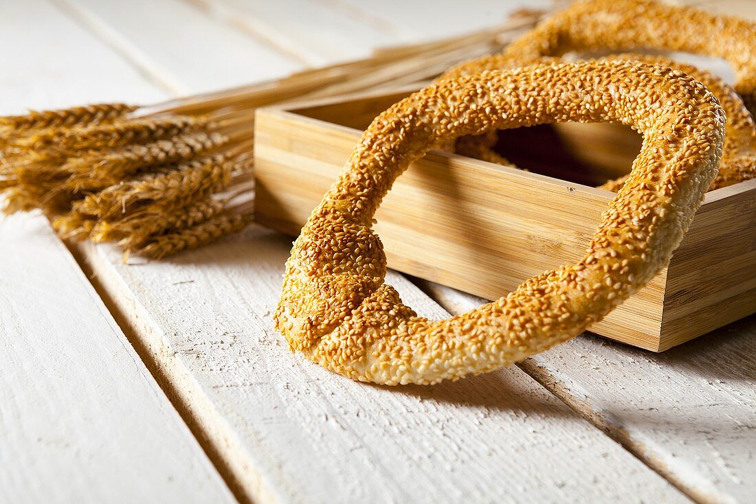 Koulouri (Greek bread with sesame seeds)