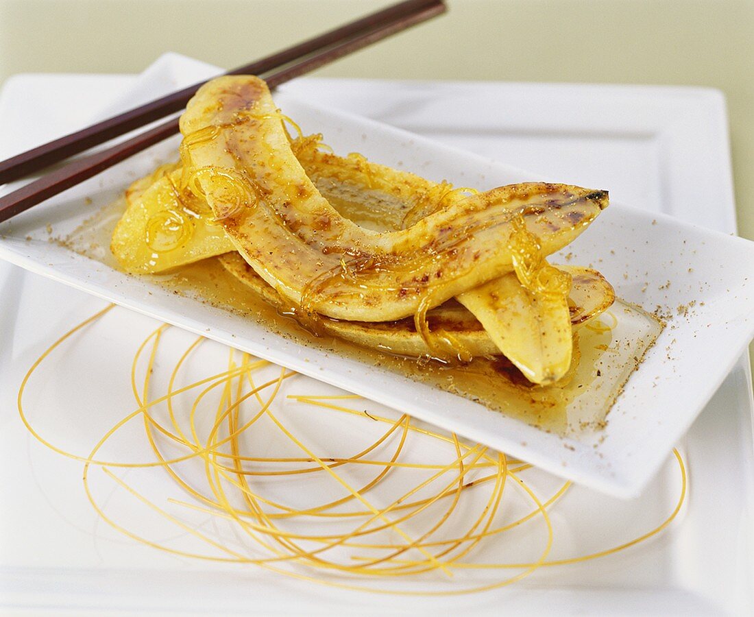 Karamellisierte Bananen mit Honig, … – Bild kaufen – 335316 Image ...
