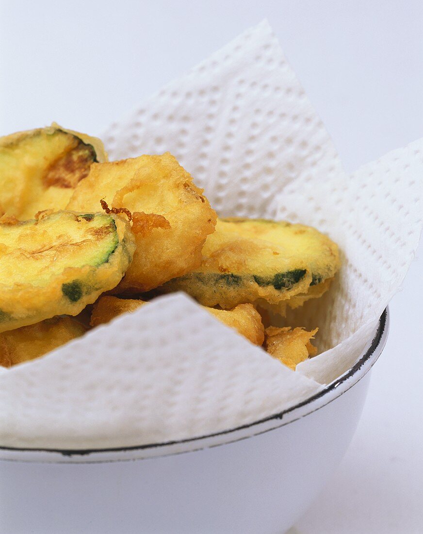 Deep-fried courgette slices in batter