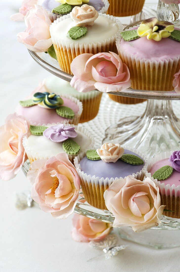 Cupcake auf Etagere zur Hochzeit