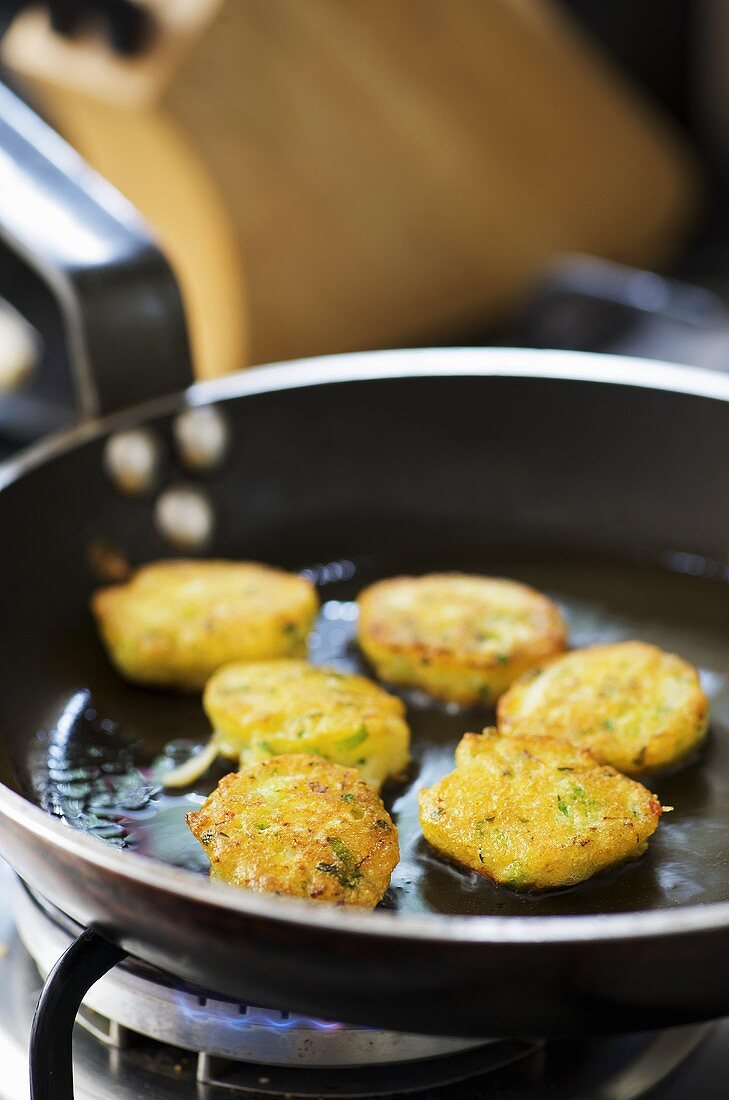 Blinis mit Krabbenfleisch