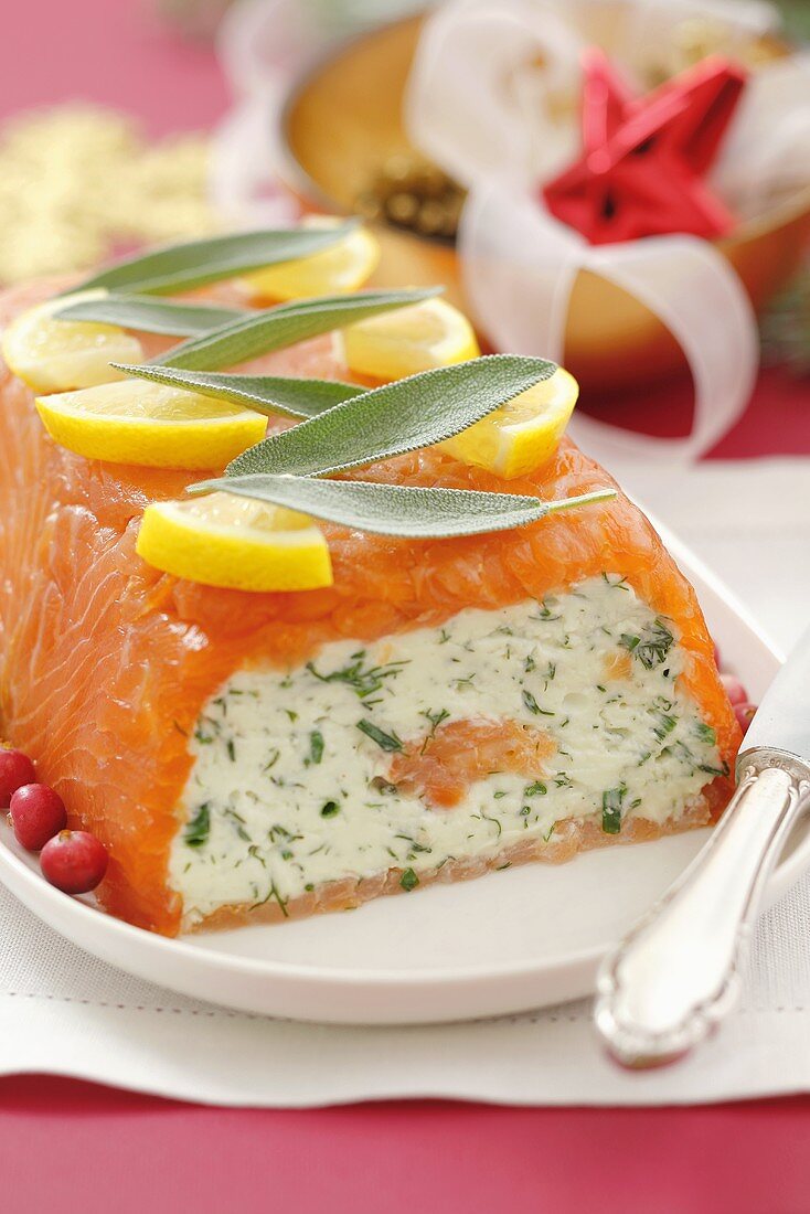 Smoked salmon terrine with soft cheese and herbs (Christmas)