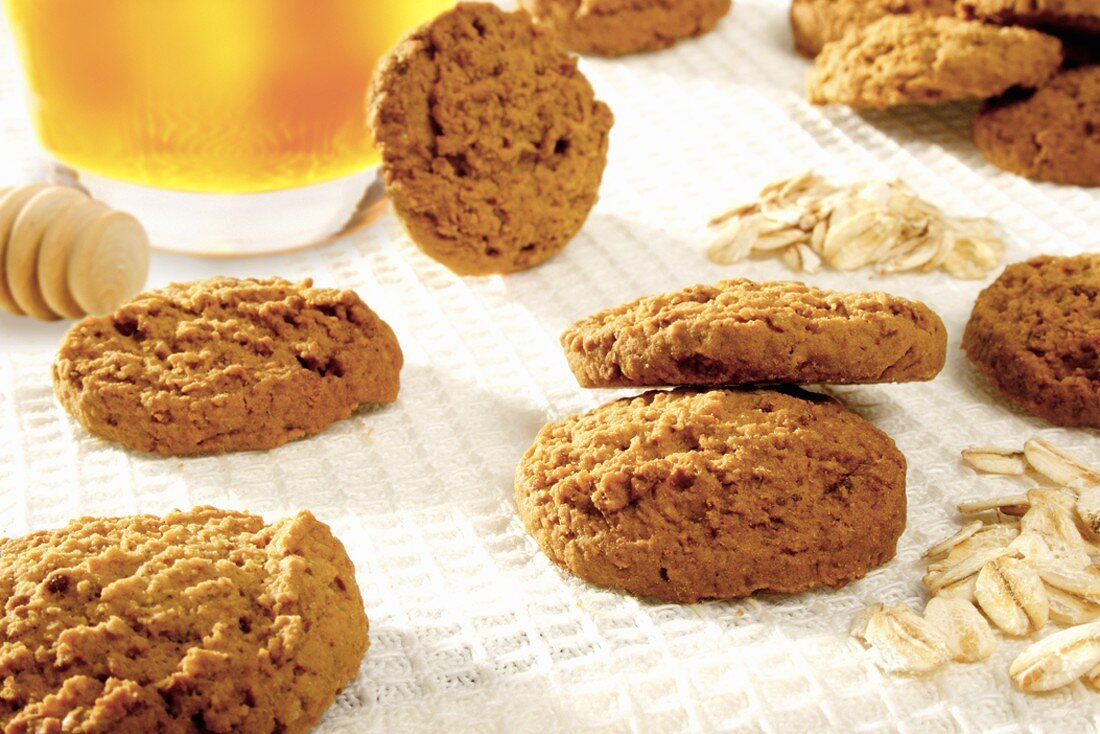 Honey oat biscuits
