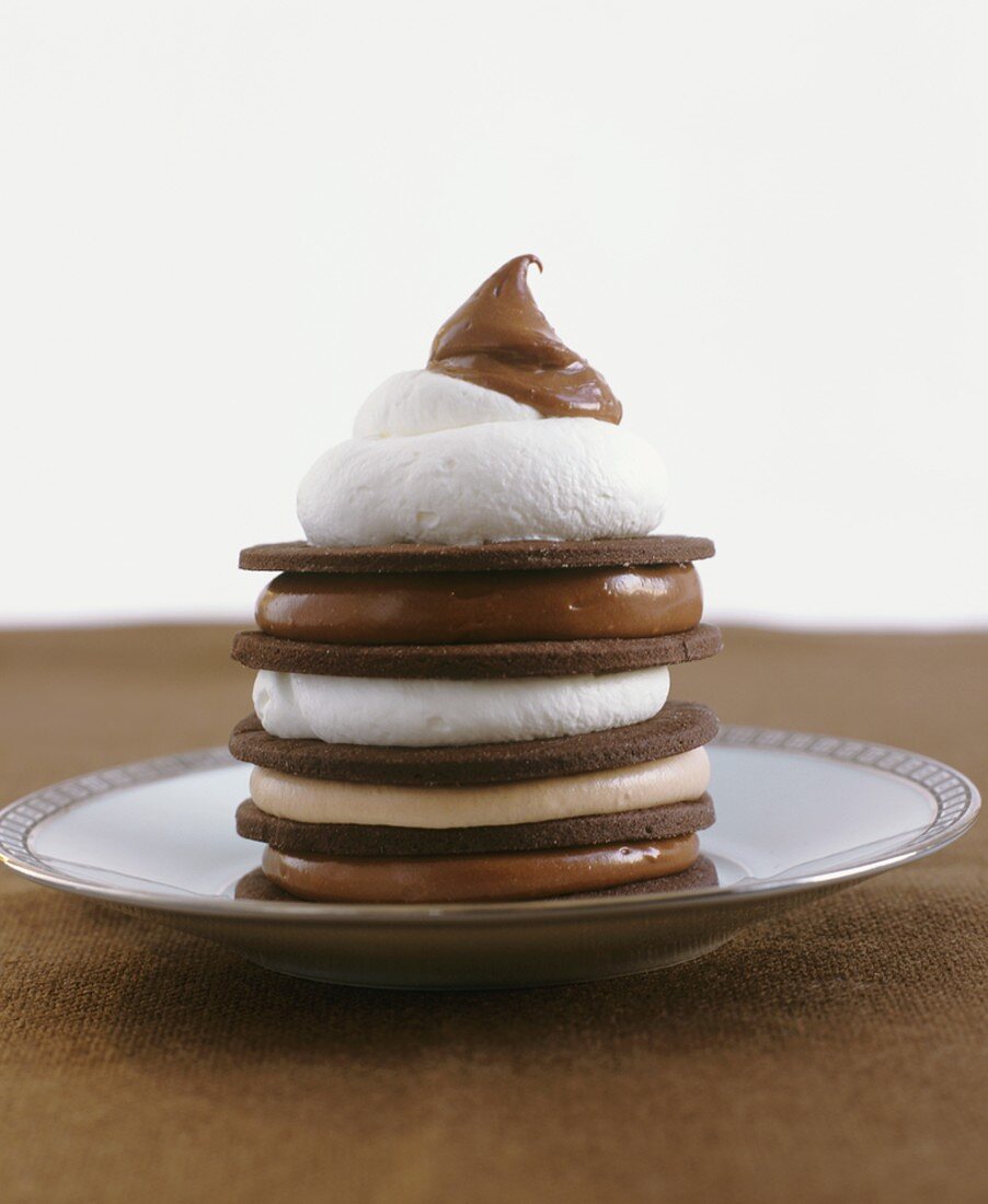 Chocolate rounds with cream filling