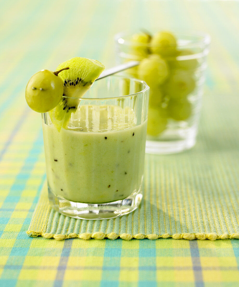 Weintrauben-Kiwi-Smoothie