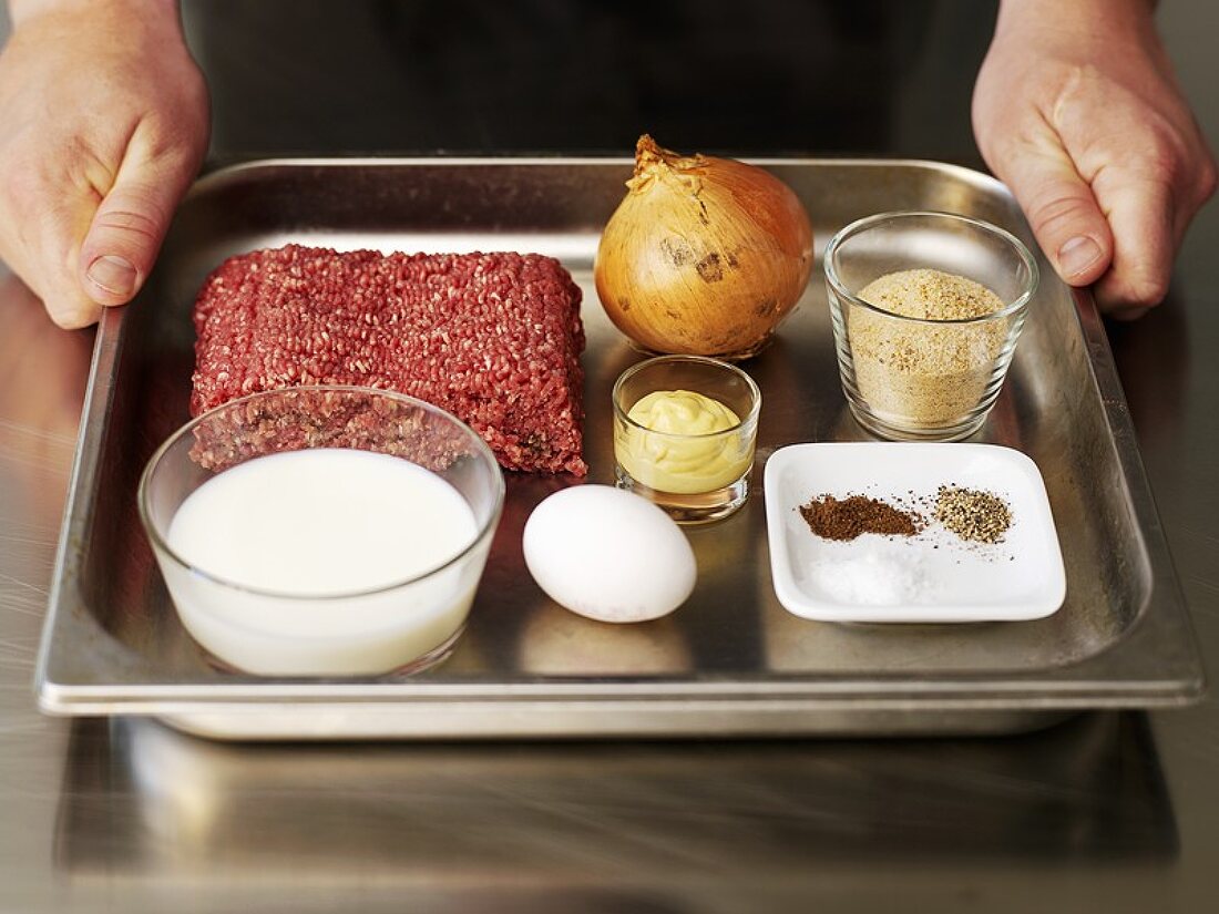 Ingredients for meatballs
