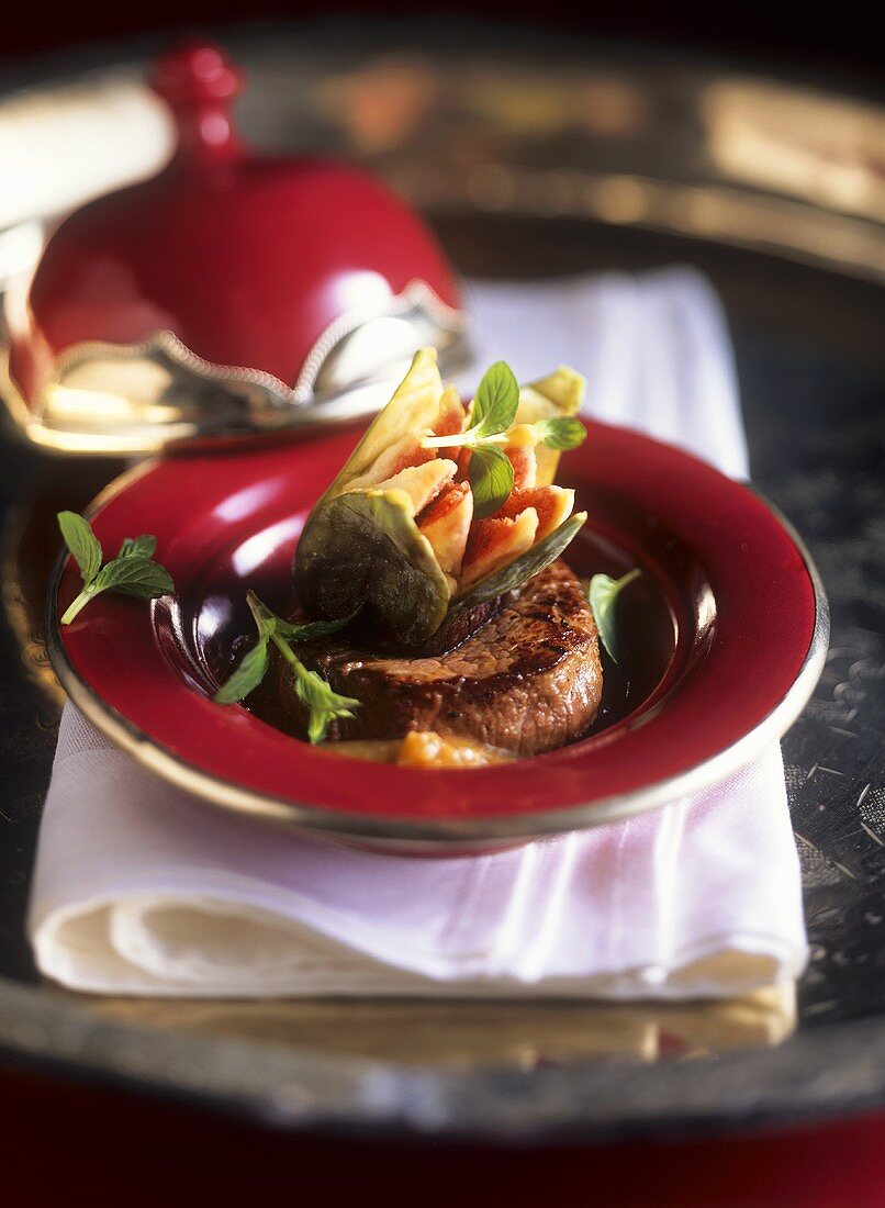 Beef fillet on fig and aniseed sauce (Arab cuisine)