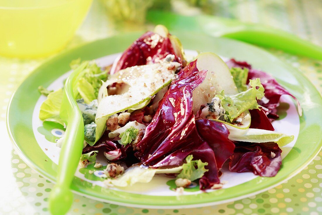 Radicchio salad with pears