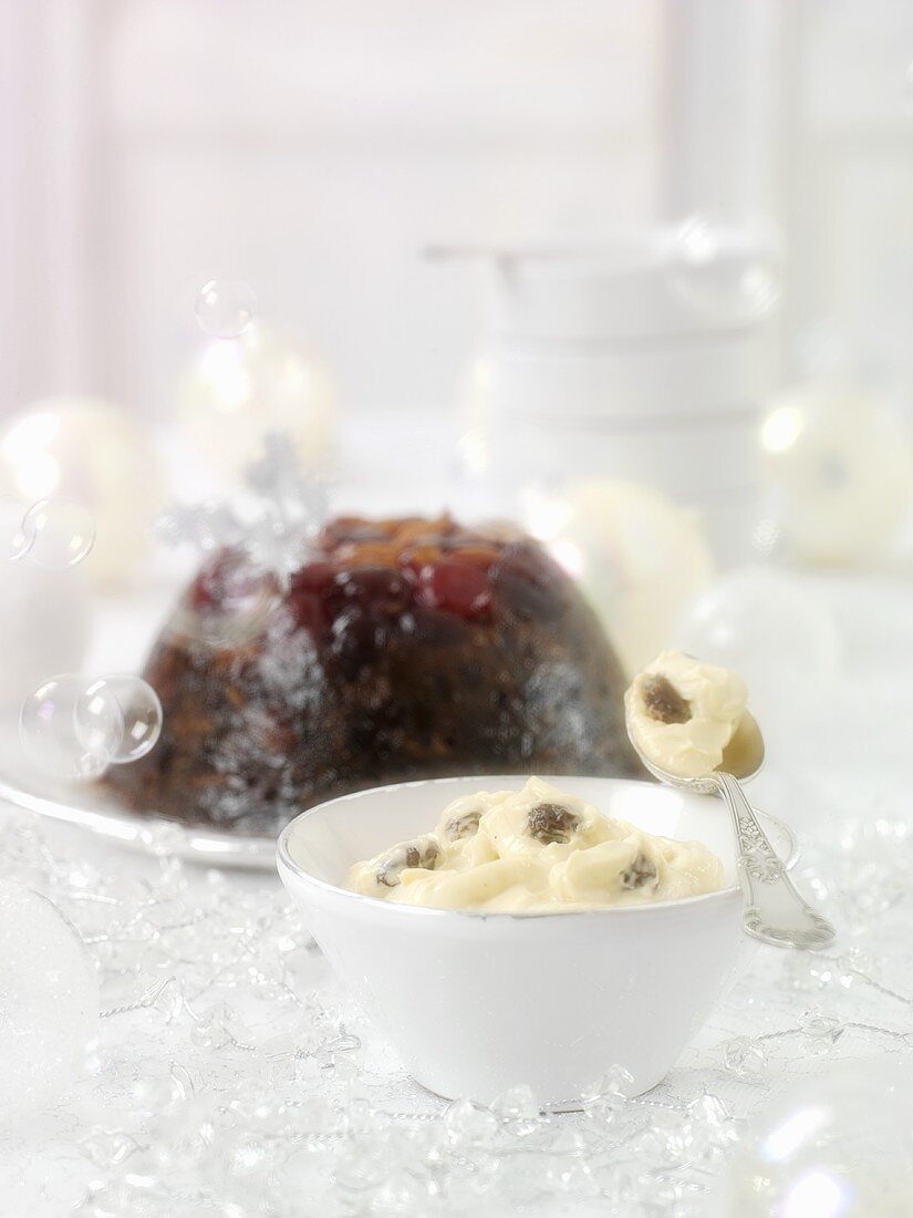 Sahnecreme und Christmas Pudding