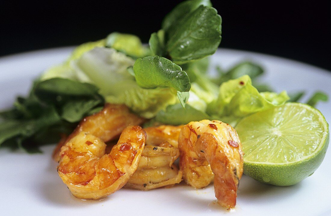 Grilled chilli prawns with lime and salad